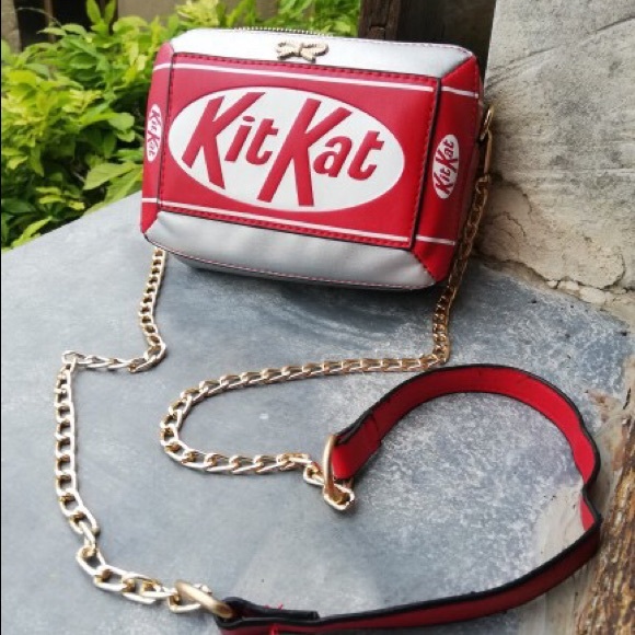 Handbags - 🍫 Kit Kat Purse 🍫